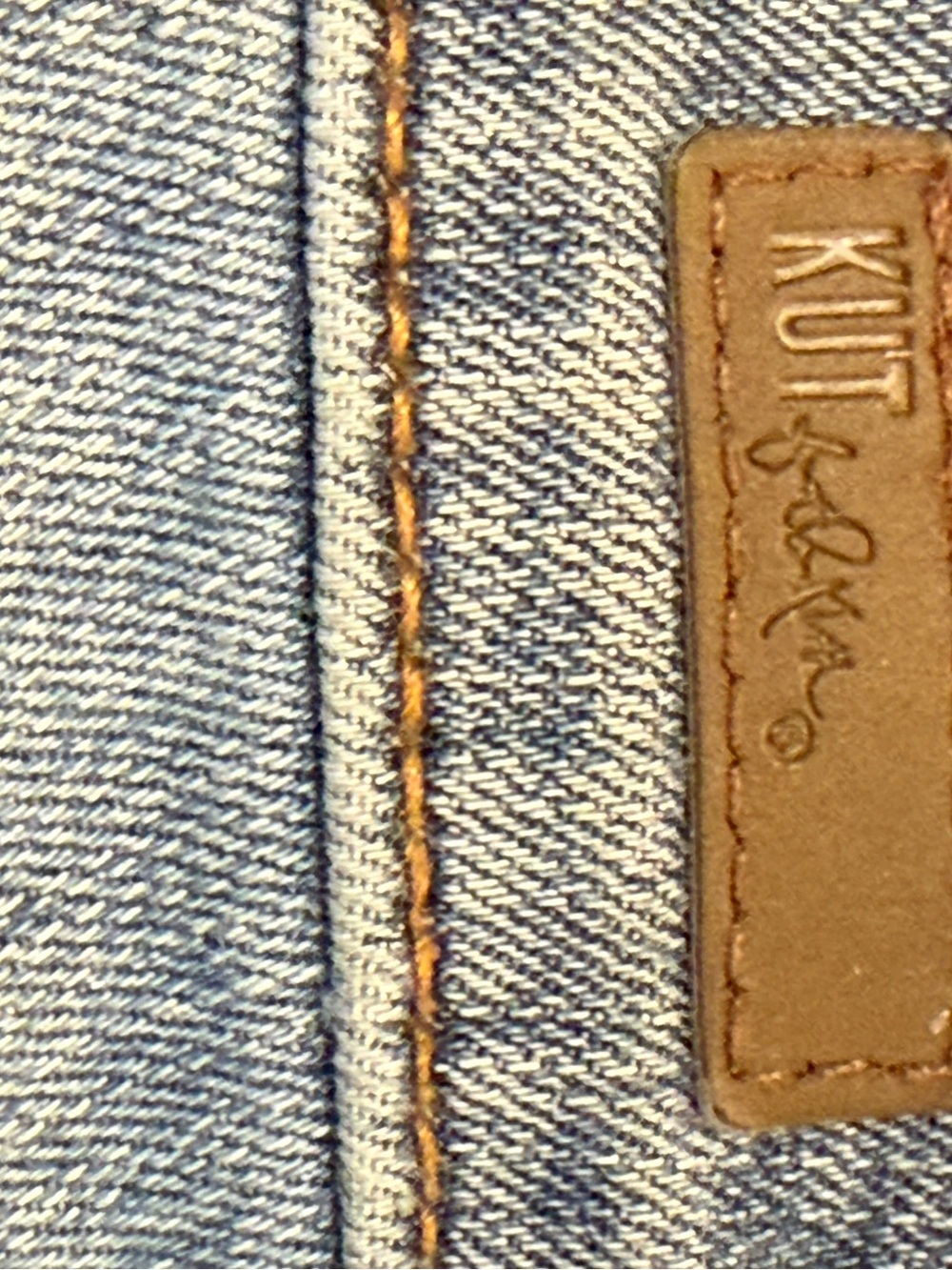 Kut from the Kloth "Connie" Ankle Skinny (Size 4) - Picture 5 of 5